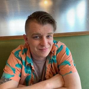 Meet your Posher, Tyler